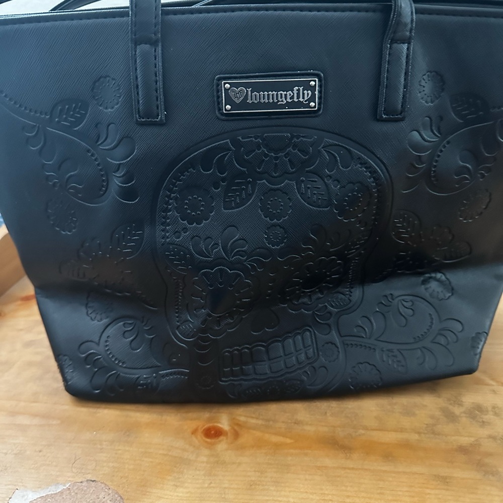 Loungefly purse